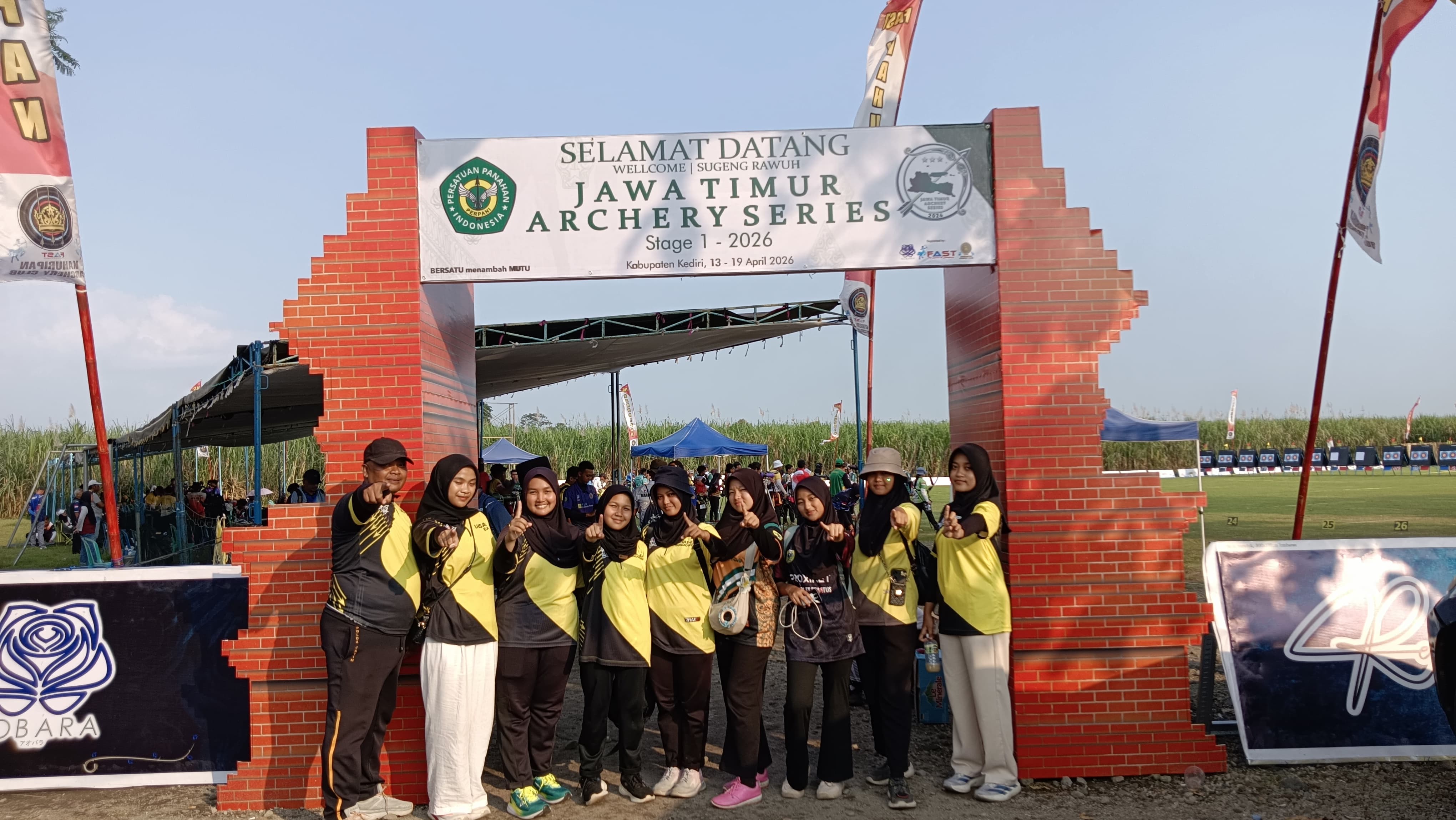 * atlet panahan putri Bondowoso raih emas di Jatim series stage 1 Kediri *